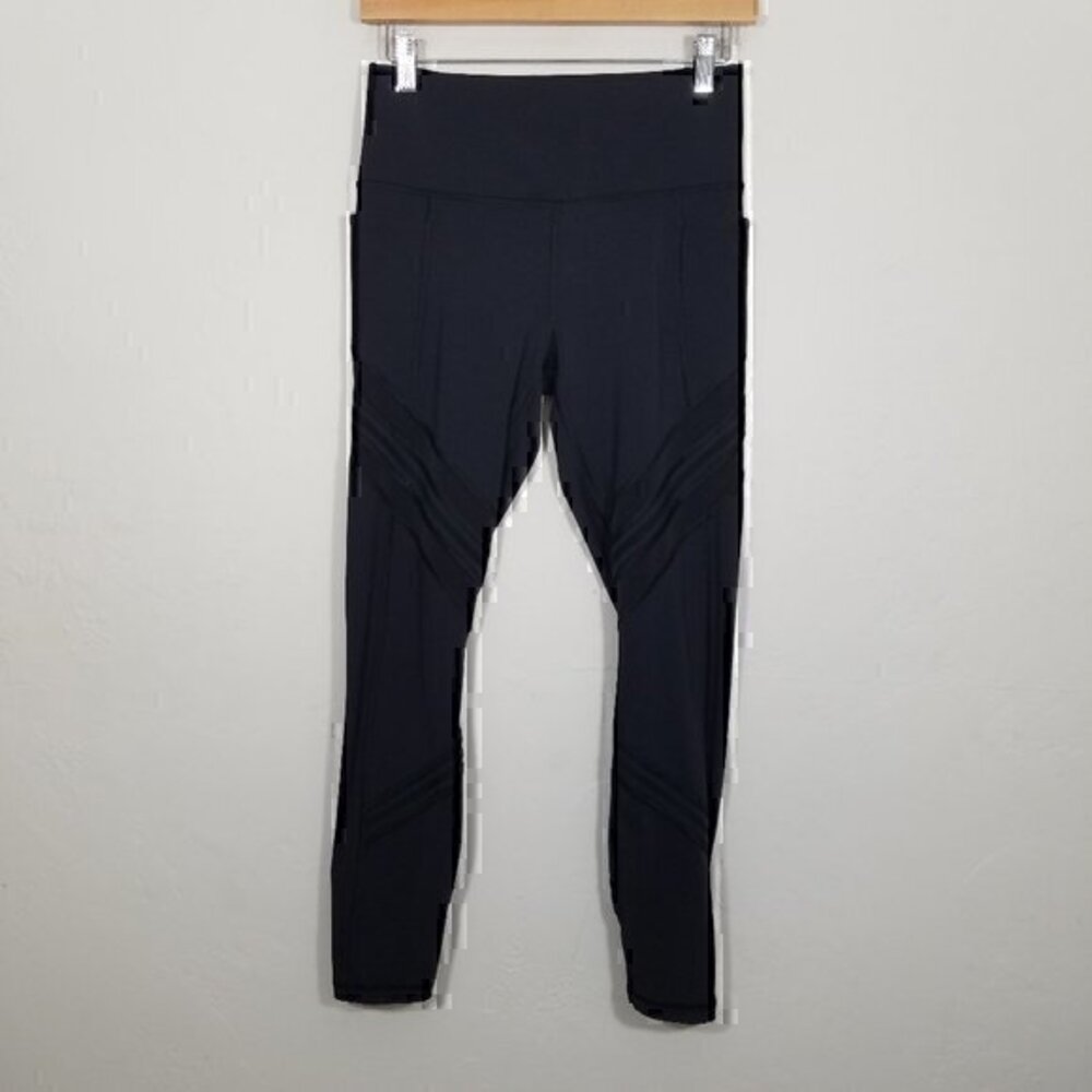 Athleta Mesh Pockets Legging Black Size S